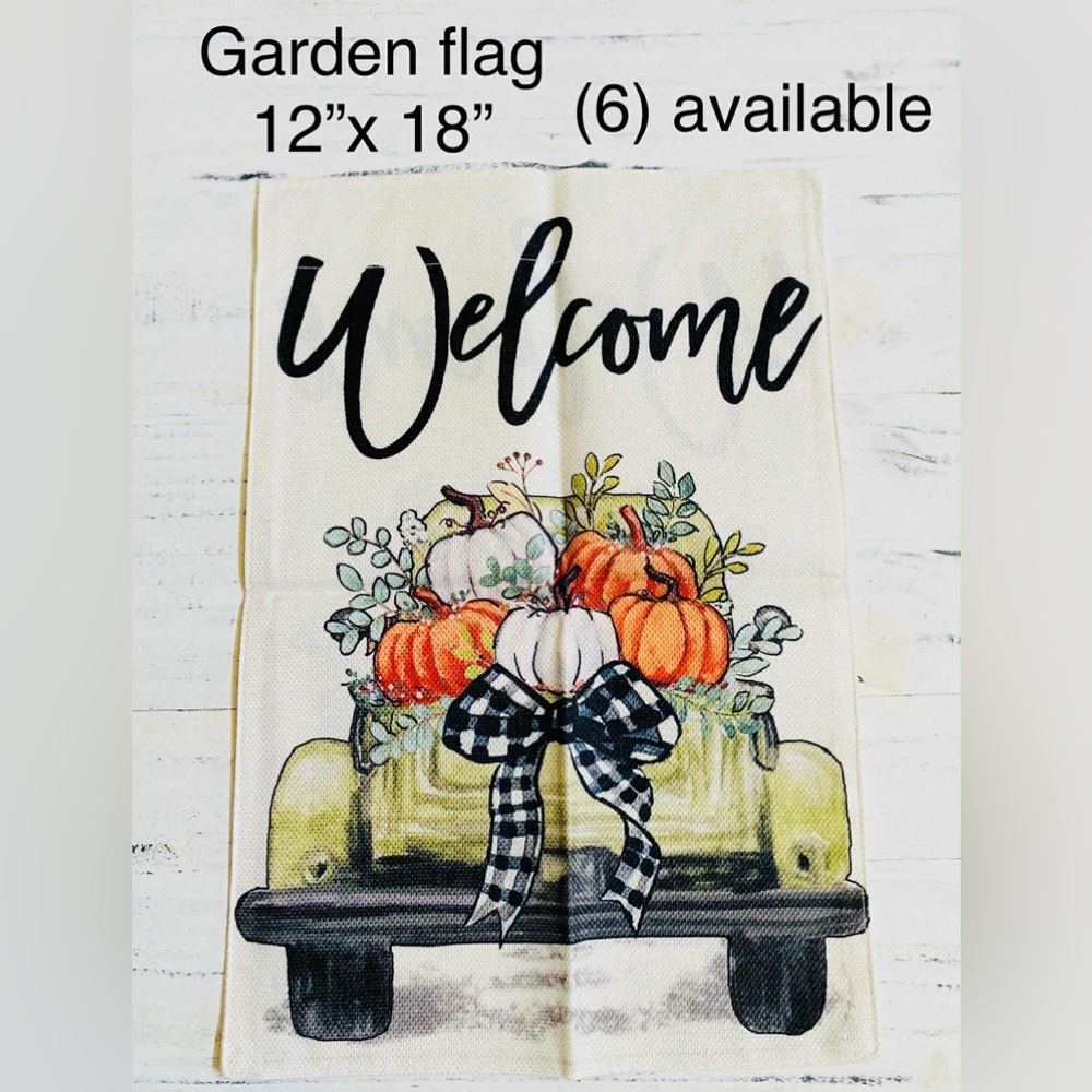 Welcome Fall Garden Flag with Pumpkins